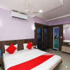 Отель OYO 19521 Hotel Noopur Premium, фото 6