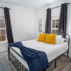 Отель Charming 4BR 2BA Only 5 Mins Downtown Riverwalk, фото 7