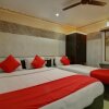 Отель OYO 17156 Sri Jayaram Lodge, фото 12