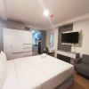 Отель Modern Classic Studio At Mataram City Apartment, фото 2
