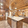 Отель Broken Bow Cabin on 1 Acre w/ Hot Tub & Fire Pit!, фото 8