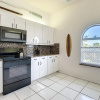 Отель Salt Life Pool Home Ocean Views Walk to Flagler Avenue 604s, фото 26