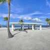 Отель Key Largo Home w/ Dock & Private Beach Access в Ки-Ларго