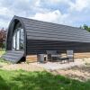 Отель Glamping Pod Two - Holly Tree Barns, фото 20
