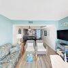 Отель Oceanfront Crescent Sands Beach W/ Pool 3 Bedroom Condo, фото 2