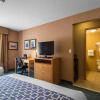 Отель Econo Lodge Inn & Suites University, фото 48