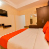 Отель OYO 12179 Hotel Raiban, фото 9