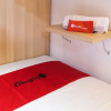 Отель Reddoorz Hostel @ Malang City Center, фото 6