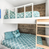 Отель Blue Fin House- Pet Friendly & Boardwalk to the Beach!, фото 25