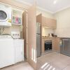 Отель Newcastle Short Stay Apartments - Birmingham Garden Townhouses, фото 48