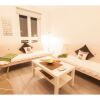 Отель Newly Refurbished 2-br Flat for 5 in London в Лондоне