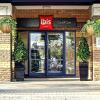 Отель ibis Cardiff Gate - International Business Park, фото 1
