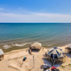 Отель Villa Delphinus - Beachfront! And Pet Friendly! Feel The Ocean Breezed And Hear The Waves Lapping Ri, фото 17