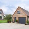 Отель new Luxury 5 Star 1-bed House nr Bicester Village, фото 7