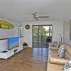 Отель Red Door Beach House - Marcoola Beach - PET FRIENDLY, FOXTEL, WIFI, 500 BOND, Linen Supplied, фото 11