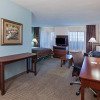Отель Staybridge Suites Northwest near Six Flags Fiesta, фото 5
