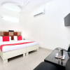Отель OYO 11369 Hotel Noor Plaza, фото 4