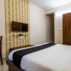 Отель I Cloud Suites by OYO Rooms, фото 6