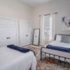 Отель Incredible New 3br/2ba Near Downtown, фото 2