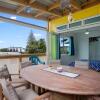 Отель Bach 22 - Waihi Beach Holiday Home, фото 21