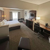 Отель Comfort Suites Peoria Sports Complex, фото 3