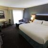 Отель Holiday Inn Express Edmonton Downtown, an IHG Hotel, фото 3