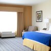 Отель Holiday Inn Express Hotel & Suites San Antonio SE, фото 2