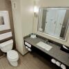 Отель Holiday Inn Express Hotel & Suites Batavia - Darien Lake, an IHG Hotel, фото 9