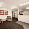 Отель Travelodge by Wyndham Pecos, фото 1