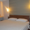 Отель Grand Cikarang Hotel, фото 6