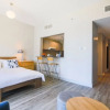 Отель Beautiful Studio Apartment in JLT, фото 11