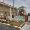 Отель Quality Inn & Suites, фото 24