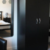 Отель Low Cost, 4 Bed with Parking & Large Garden 06, фото 2