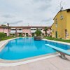 Отель Vibrant Holiday Home in Lazise with Swimming Pool near Lake, фото 14