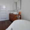 Отель Maison avec piscine sur le golf de Gujan Mestras, фото 9