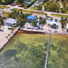 Отель Luxury Beachfront Home With Pool In Islamorada 3 Bedroom Home by RedAwning, фото 20
