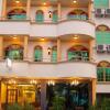 Отель Loona Hotel в Мале