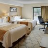 Отель Comfort Inn Orillia, фото 12