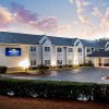 Отель Microtel Inn & Suites by Wyndham Southern Pines / Pinehurst в Сазерн-Пайнс