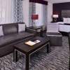 Отель Clarion Inn & Suites Across From Universal Orlando Resort, фото 6