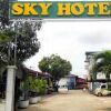 Отель Sky Hotel Hlaing Thar Yar Yangon, фото 1