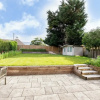 Отель Stunning 5 Bed in the Centre of Bourton, фото 18
