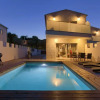Отель Pax House 2, фото 1