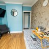 Отель Sleeps 6 in Maidstone Central 2BR + Sofa, фото 41