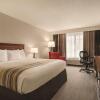 Отель Country Inn & Suites by Radisson, Valparaiso, IN, фото 6