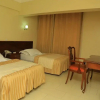 Отель Holiday Express Hotel, фото 5