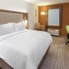 Отель Holiday Inn Express Brevard City Center, an IHG Hotel, фото 5
