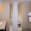 Отель Embassy Suites by Hilton Minneapolis North, фото 9