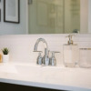 Отель QuickStay - Beautiful Toronto Condo, City Views, фото 9