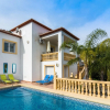 Отель Detached villa with private swimming pool in Pedreguer, фото 1